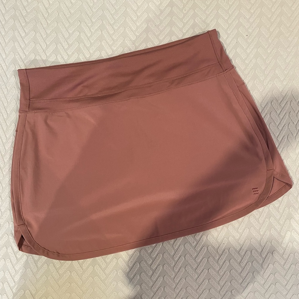 NWOT: Free Fly Apparel Women's Bamboo-Lined Breeze Skort